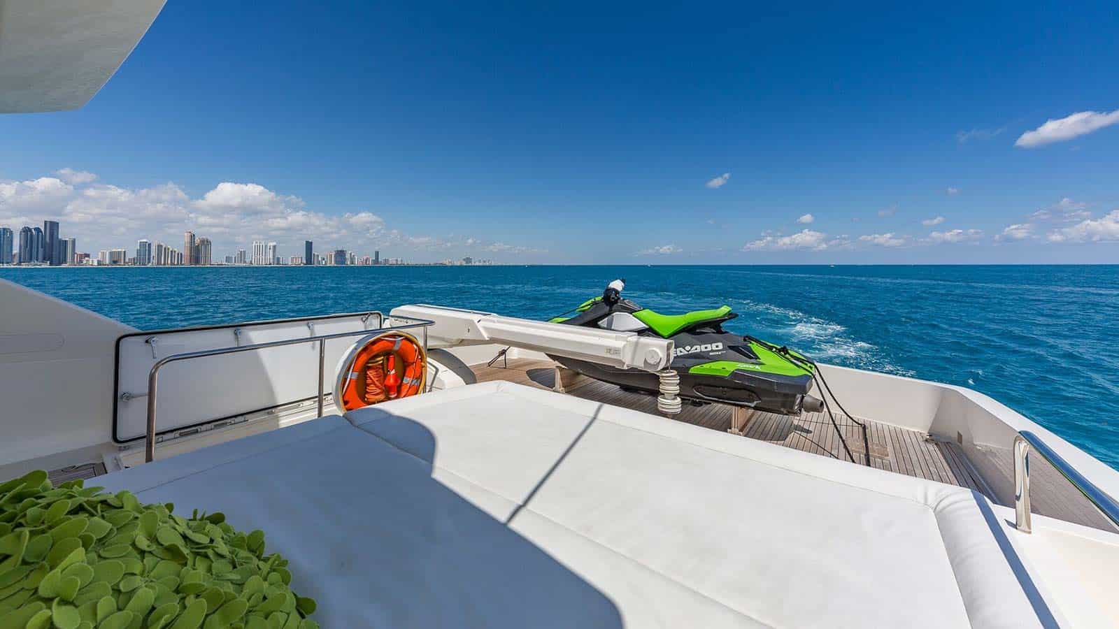 Miami In Water Boat Show